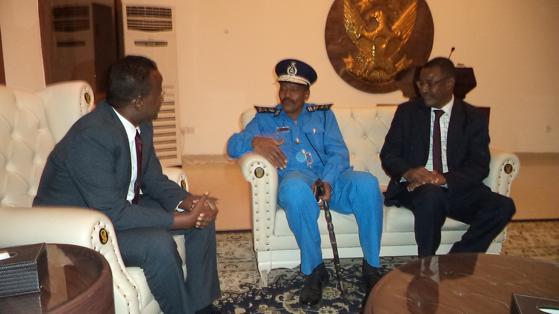 Wasiirka Arrimaha Gudaha iyo Wafdi la socda ayaa gaaray Dalka Suudaan-SAWIIRO.