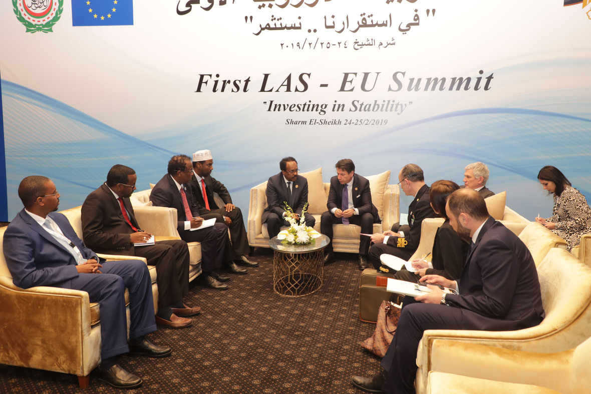 Madaxweyne Farmaajo oo Shir-doceedyo la yeeshay Madaxda dalalka Ciraaq, Sweden iyo Talyaaniga+Sawirro