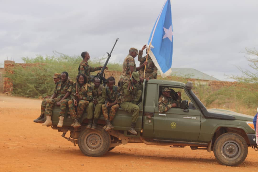 Daawo Sawirro: Ciidanka Xoogga Dalka oo dhoolatus ka sameeyay Garbahaareey