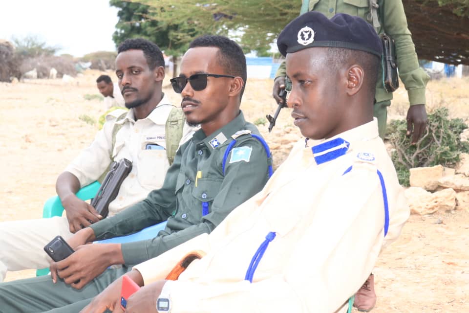 DAAWO: Taliyaha ciidanka booliska deegaanka Ceeldheere oo ka hadlay amniga deegaanka