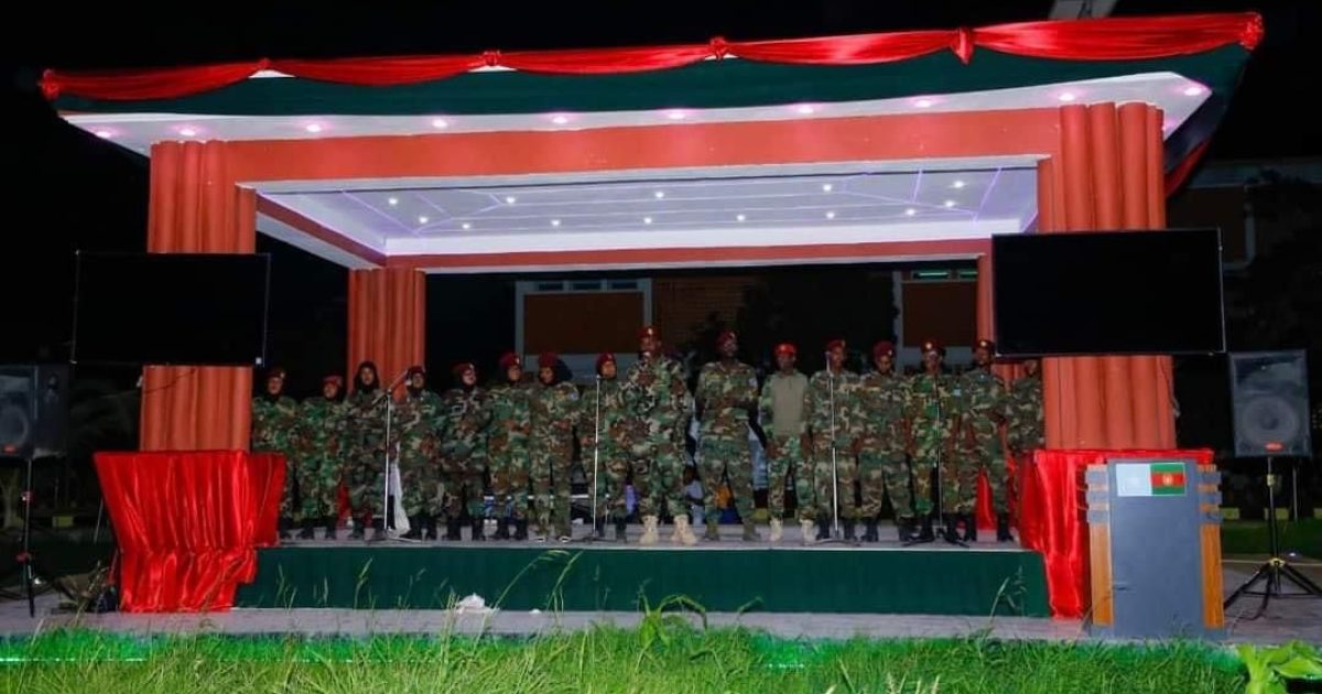 Saraakiil ka tirsan ciidanka xoogga oo shahaadooyin la guddoonsiiyay