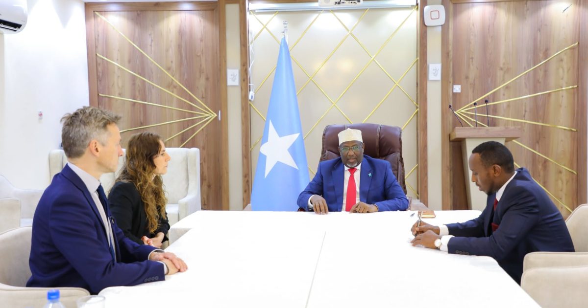 Guddoomiyaha Golaha Shacabka oo kulan la qaatay sii hayaha Safaaradda Norway