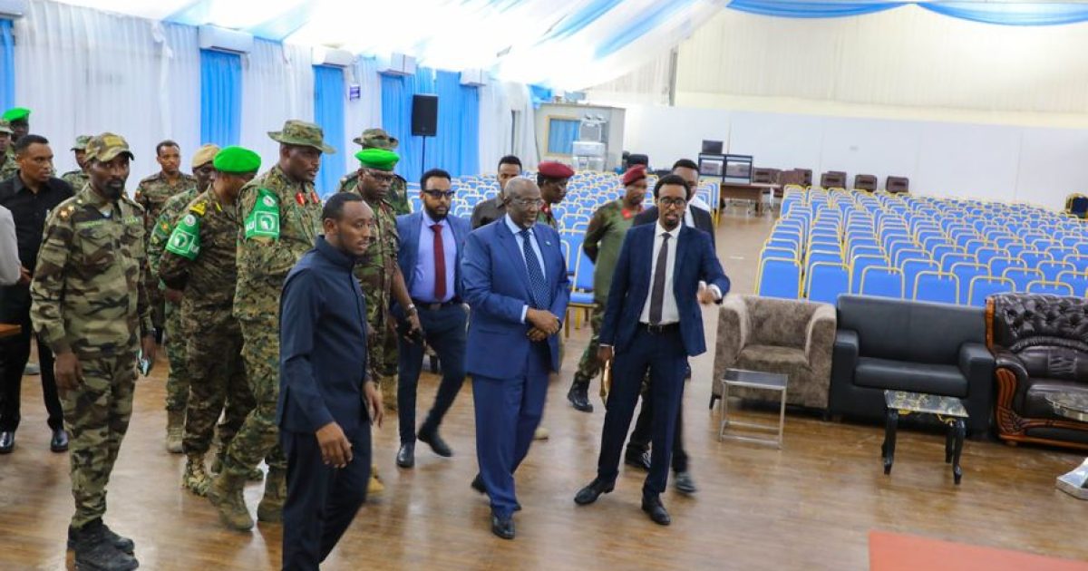 Sawirro: Guddoomiyaha golaha shacabka oo kormeeray teendhada Afisyooni