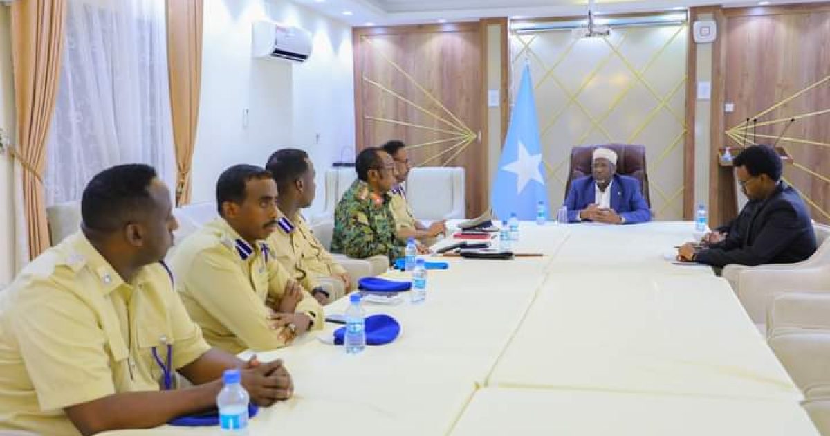 Guddoomiyaha Golaha Shacabka oo la kulmay laamaha amniga “SAWIRRO”