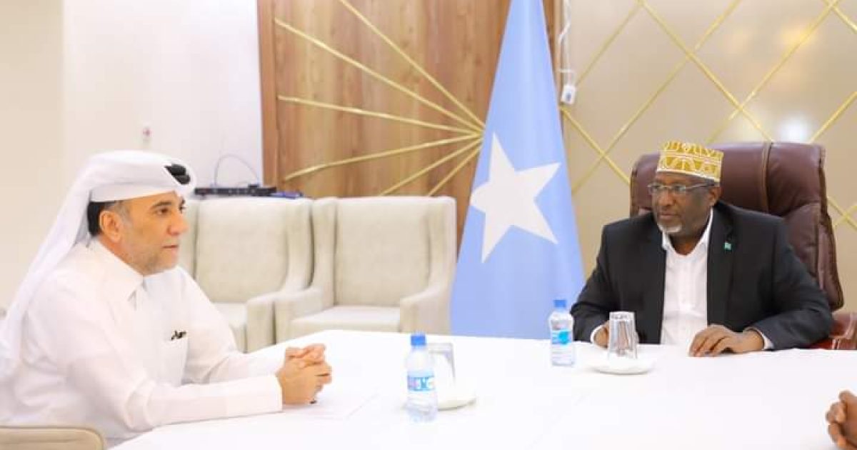 Guddoomiyaha Golaha Shacabka oo qaabilay Safiirka Qatar ee Soomaaliya