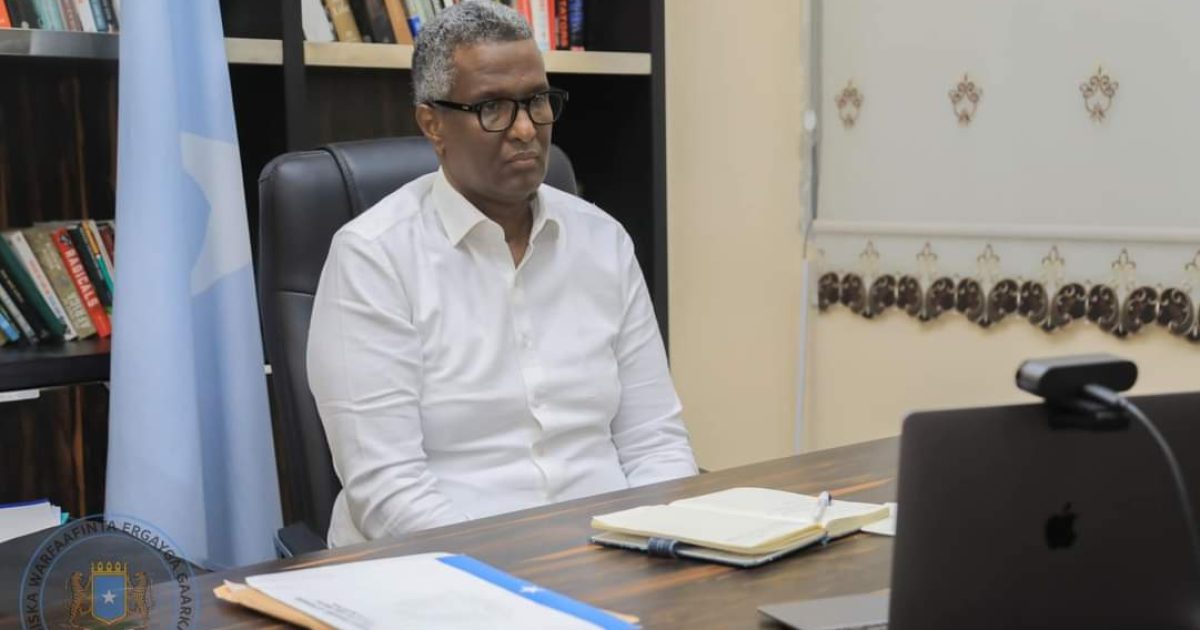 Ergeyga gaarka ee Gurmadka Abaaraha oo fogaan aragga kula kulmay Wasiiro