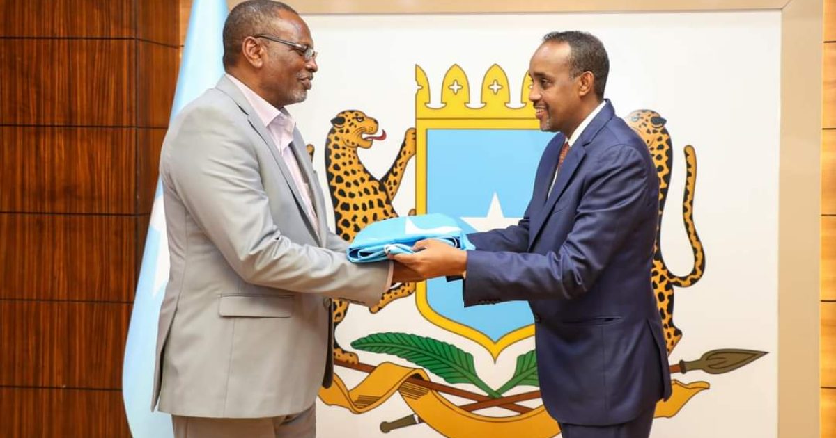 R/W Rooble oo qaabilay halgamaa Cabdikariin Sheekh Muuse Qalbi dhagax “SAWIRRO”