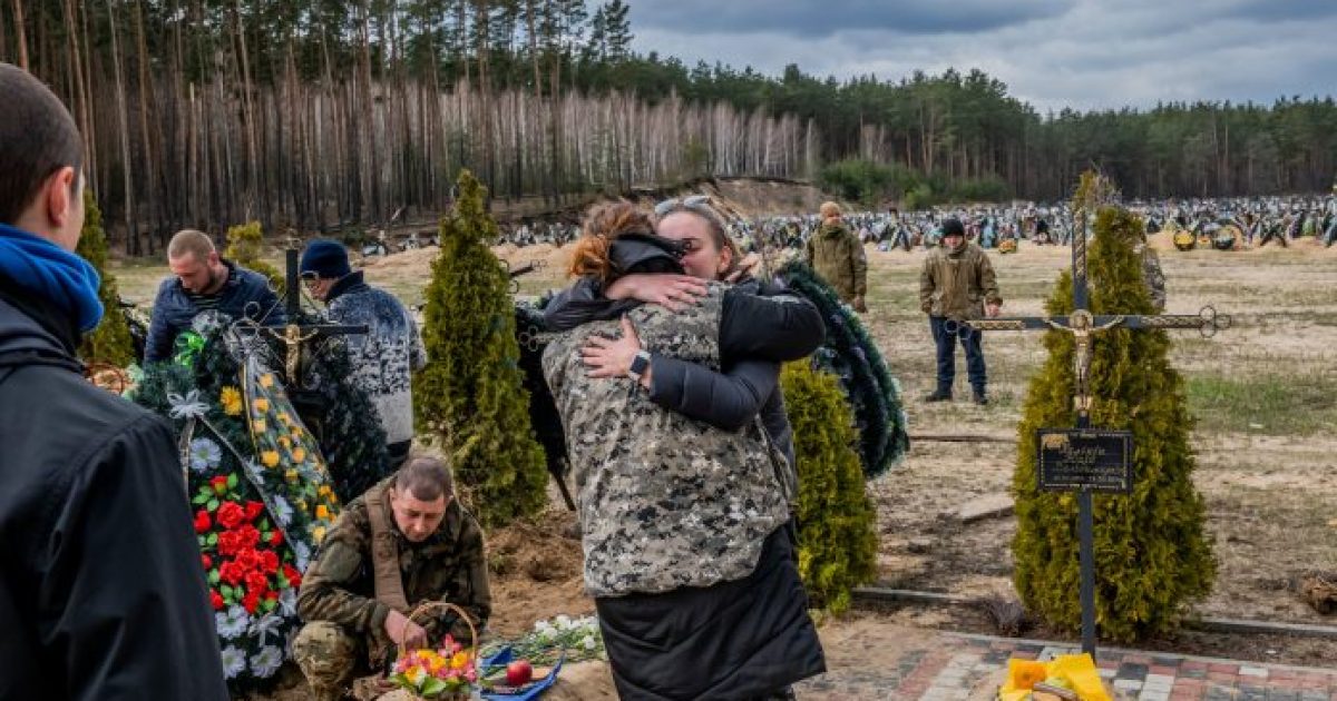 Saxafiyiin lagu dhaawacay Ukraine