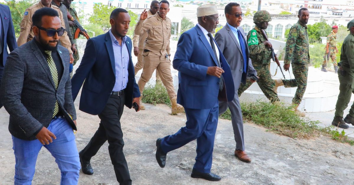 Guddoomiyaha Golaha Shacabka oo kormeer ku tagay xarunta weyn ee BJFS