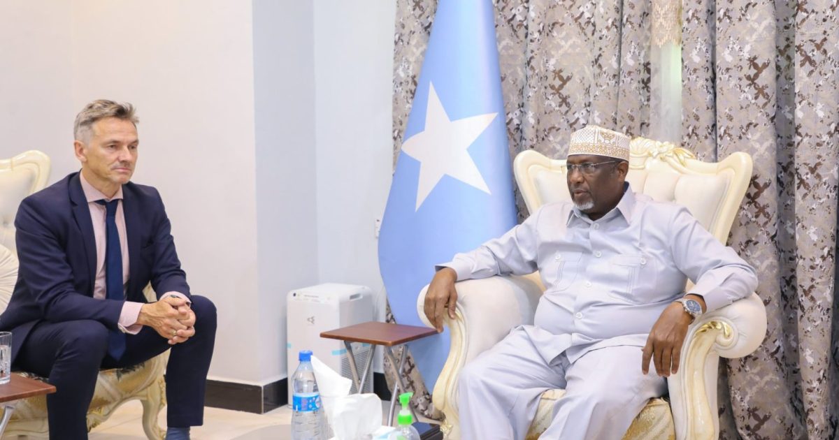 Guddoomiyaha Golaha shacabka oo qaabilay safiirka Norway ee Soomaaliya “SAWIRRO”