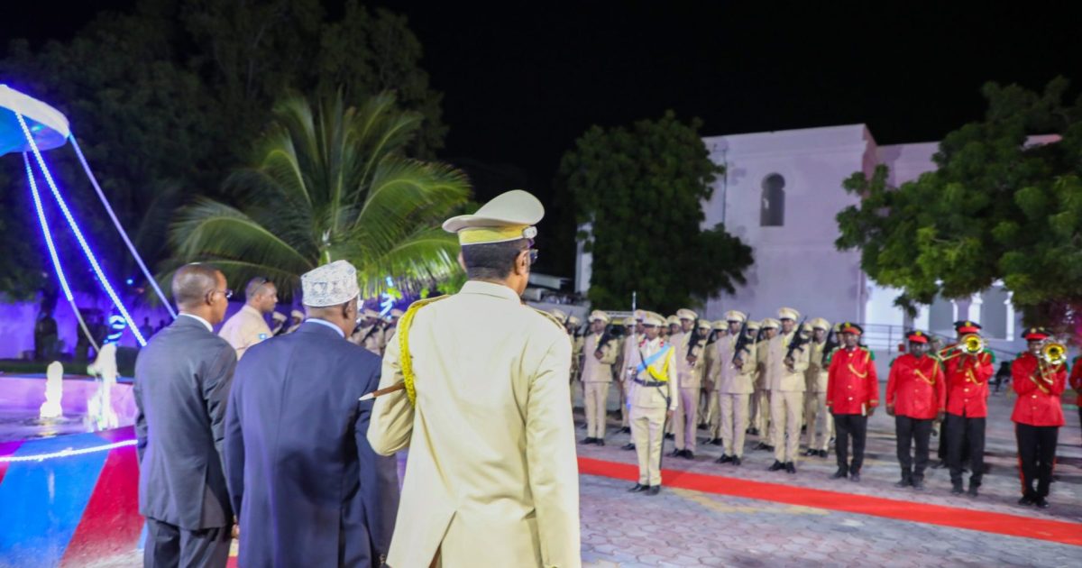 Guddoomiye Aadan Madoobe” 26-ka Juun, waxay shacabka Soomaaliyeed u tahay maalin weyn,”