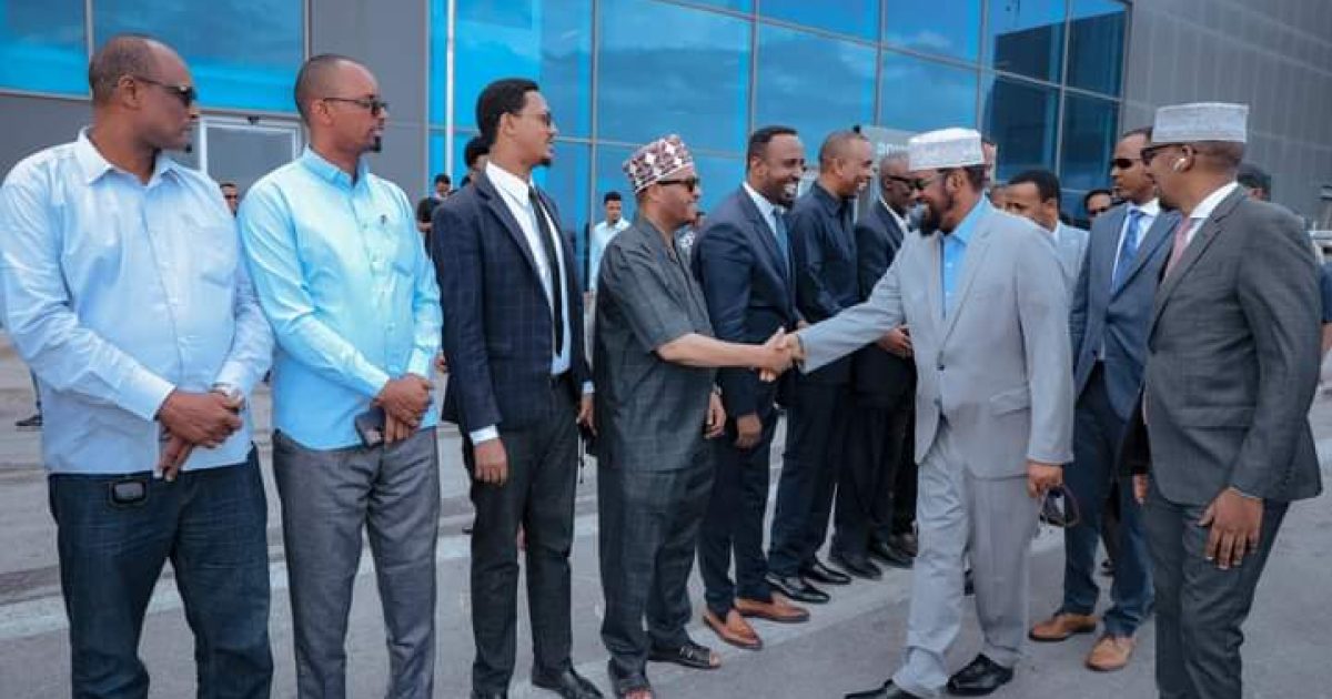 Madaxweynaha Jubbaland oo lagu soo dhaweeyay Muqdisho