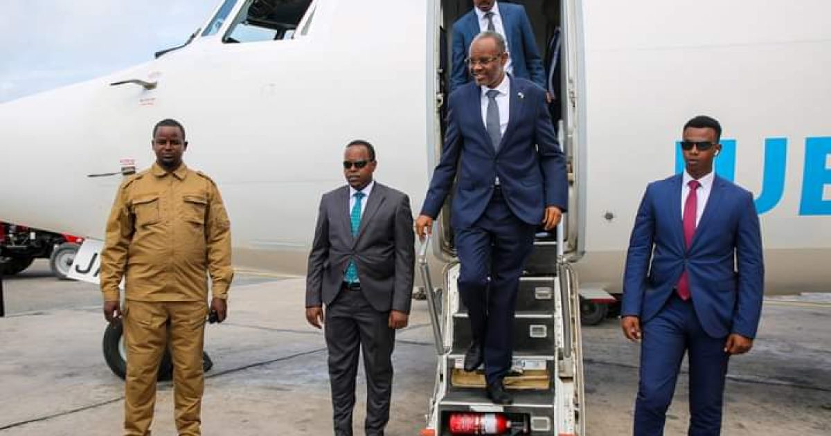 Laftagareen oo Muqdisho soo gaaray