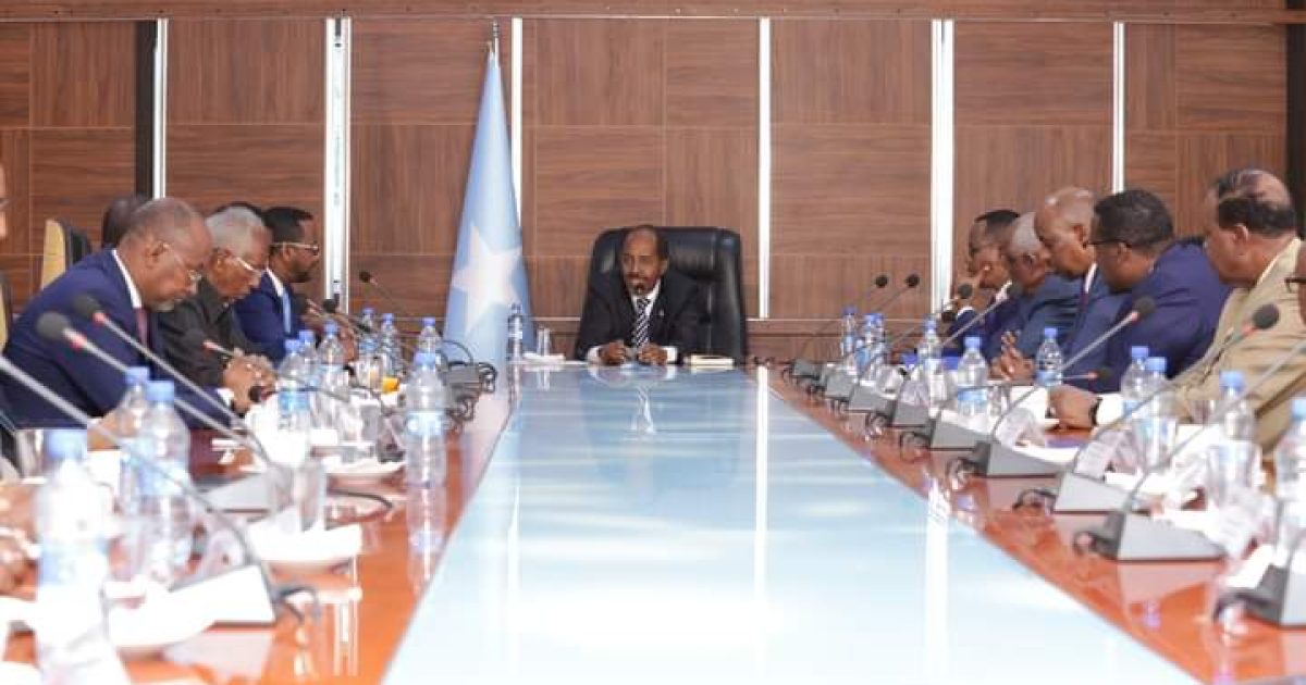 Madaxweyne Xasan Sheekh oo qaabilay Danjireyaasha Soomaaliya u fadhiya dalalka Caalamka