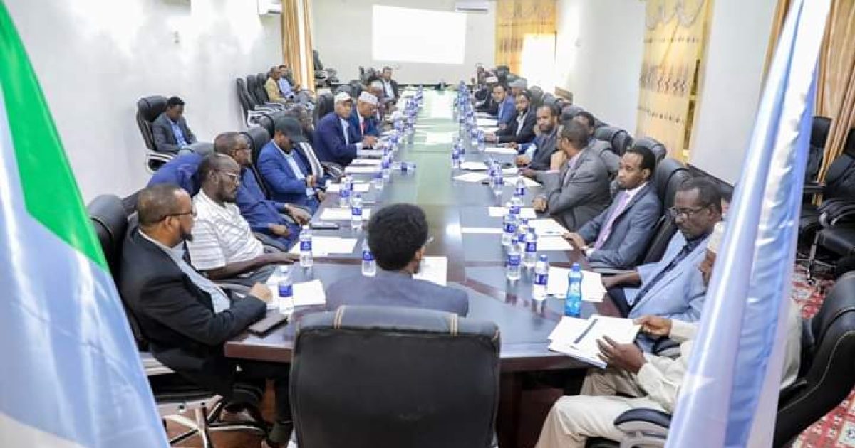 Golaha Wasiirada Jubbaland oo degmooyin u ansixiyay Dhoobley iyo Buurdhuubo