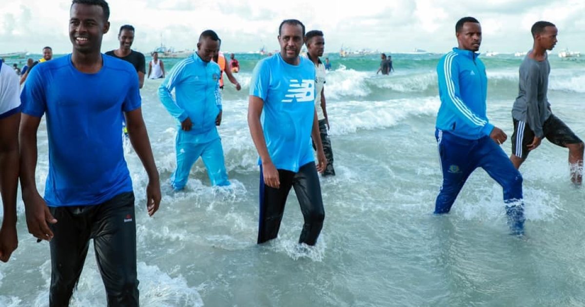 RW Rooble oo saaka booqday xeebta Liido “SAWIRRO”