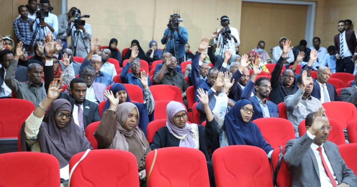 Gollaha Aqalka Sare oo ansixiyay Guddiga dib eegista Dastuurka “SAWIRRO”