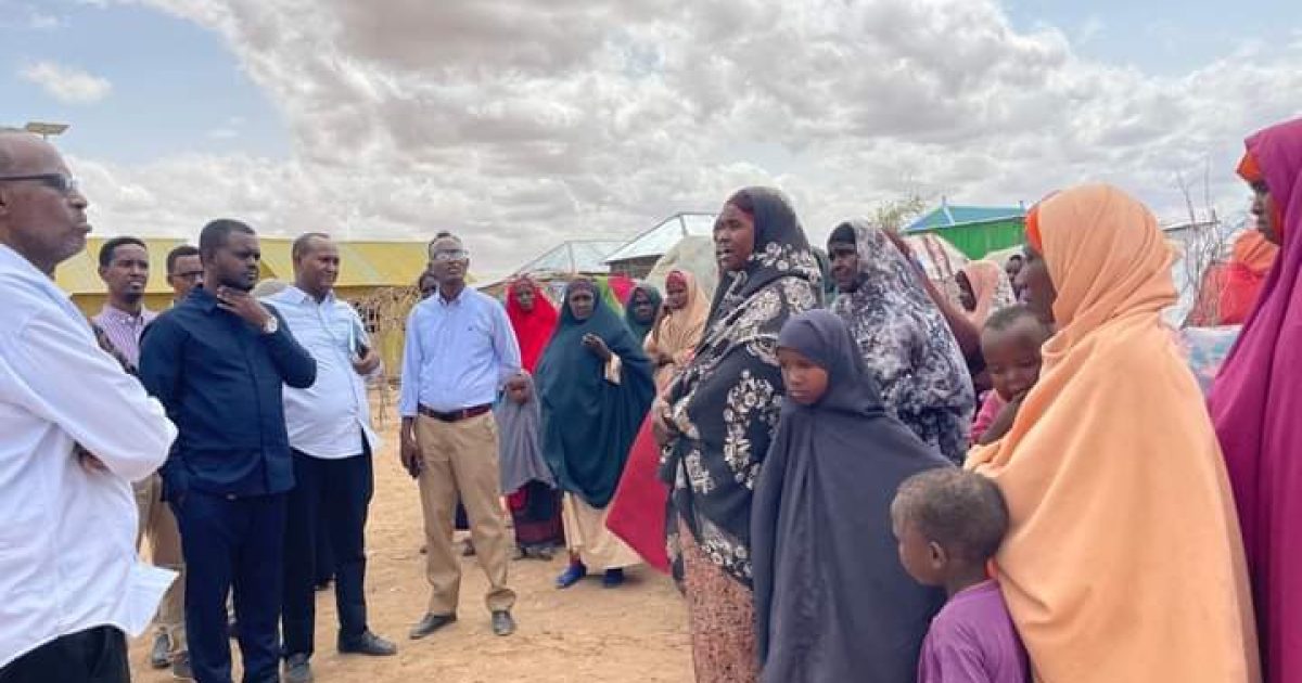 Wasiirka Wasaaradda gar-gaarka Hirshabelle oo kormeeray Xeryaha Barakacayaasha Gobolka Hiiraan