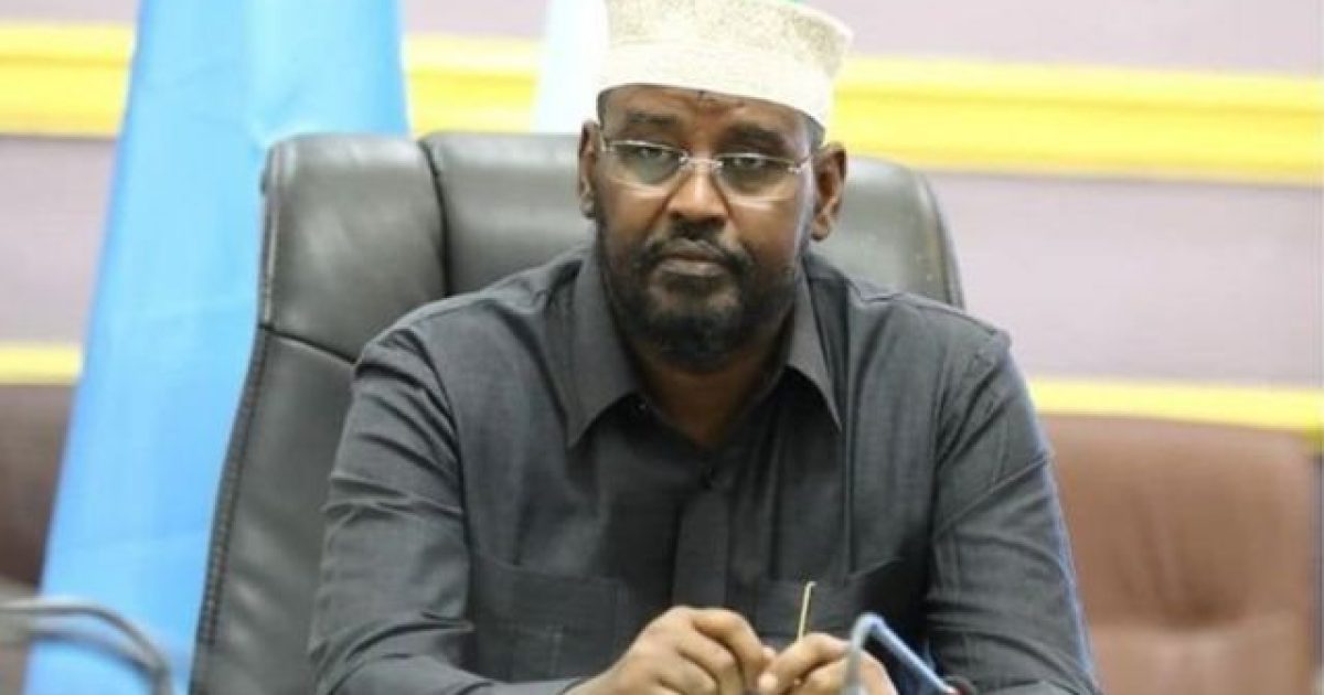 Madaxweynaha Jubbaland oo magacaabay Wasiirro cusub