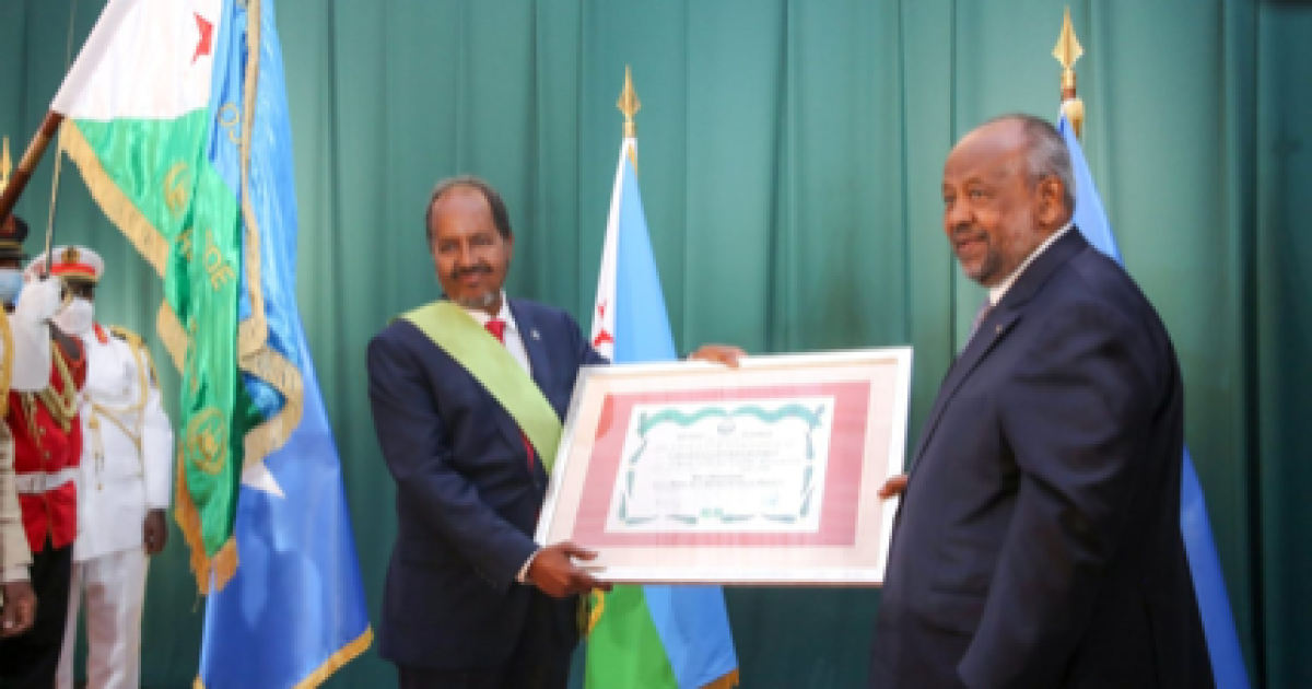 Madaxweyne Xasan Sheikh oo guddoomay Billad Sharafta ugu sarreysa ee ay Dowladda Jabuuti bixiso+Sawirro