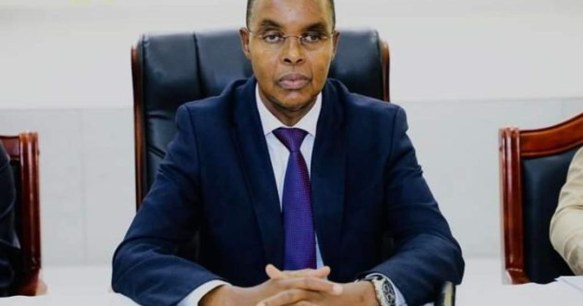 Guddoomiyaha Gobolka Banaadir oo shir guddoomiyay kulan amniga looga hadlayay