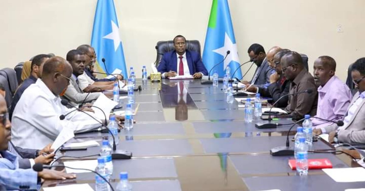 Madaxweynaha Hirshabeelle oo guddoomiyay Shirka Golaha Wasiiradda Hirshabeelle.