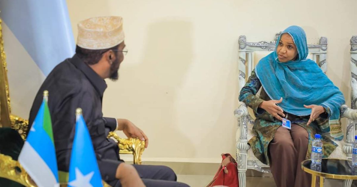 Madaxweynaha Dowlad Gobaledka Jubaland ayaa  Xarunta Madaxtooyada ku qaabilay wakiilka hay’ada UNICEF ee Soomaaliya.