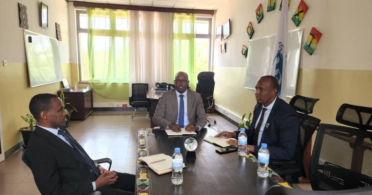 Maamulka Sare Ee Jaamacadda SIU Oo Kulan Mira Dhal Ah La Yeeshay Guddoomiyaha Jaamacadda Rwanda