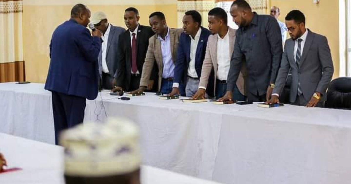 Xildhibaannada Koonfur Galbeed oo dhaariyay Xildhibaanno cusub oo Golaha ku soo biiray