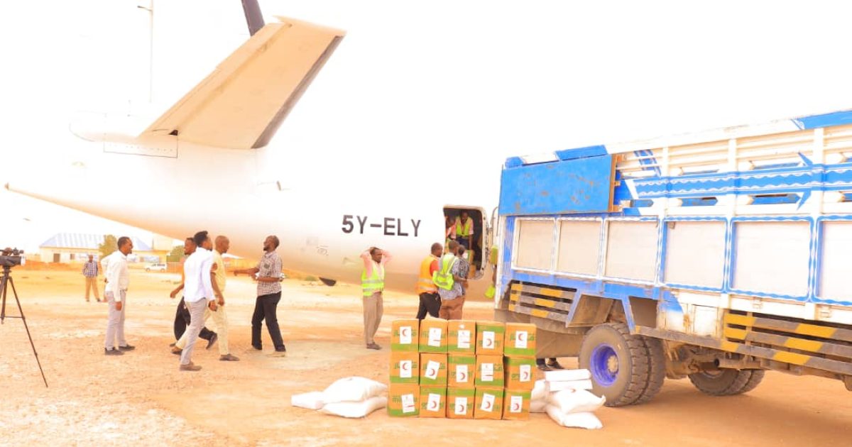 Dowladda Soomaaliya oo Deeq Rashin Gaarsiisay Gaalkacyo “SAWIRRO”