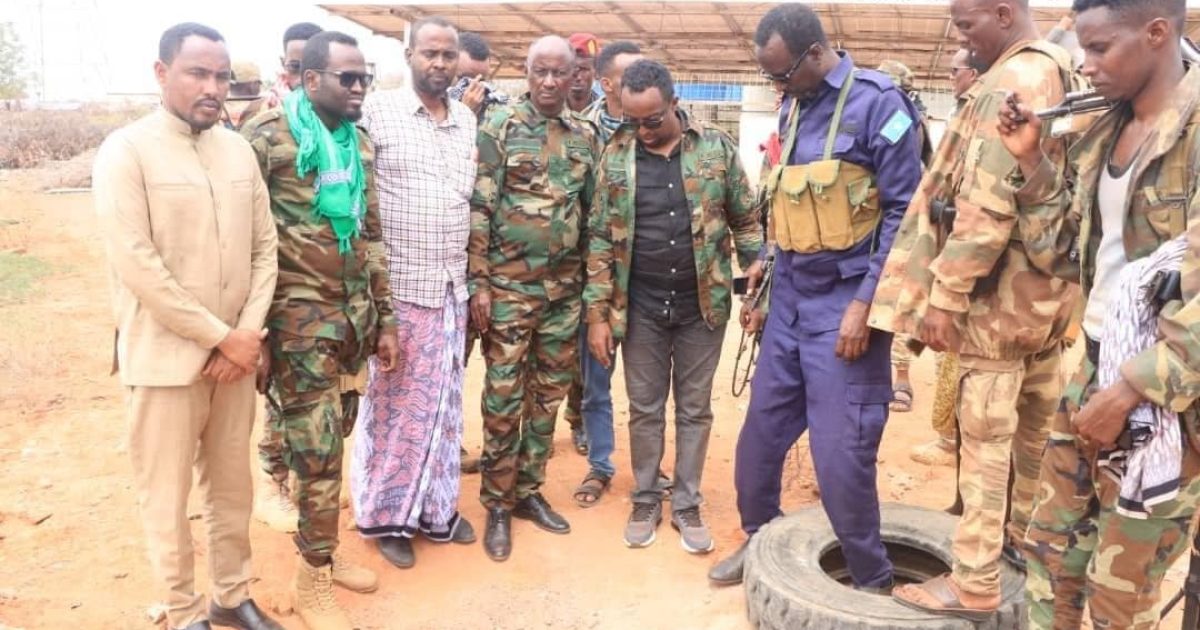 Guddoomiyaha Gobalka Hiiraan Oo Ay Wahliyaan Xidhibaanno Oo Kormeeray Deegaanka Teedaan