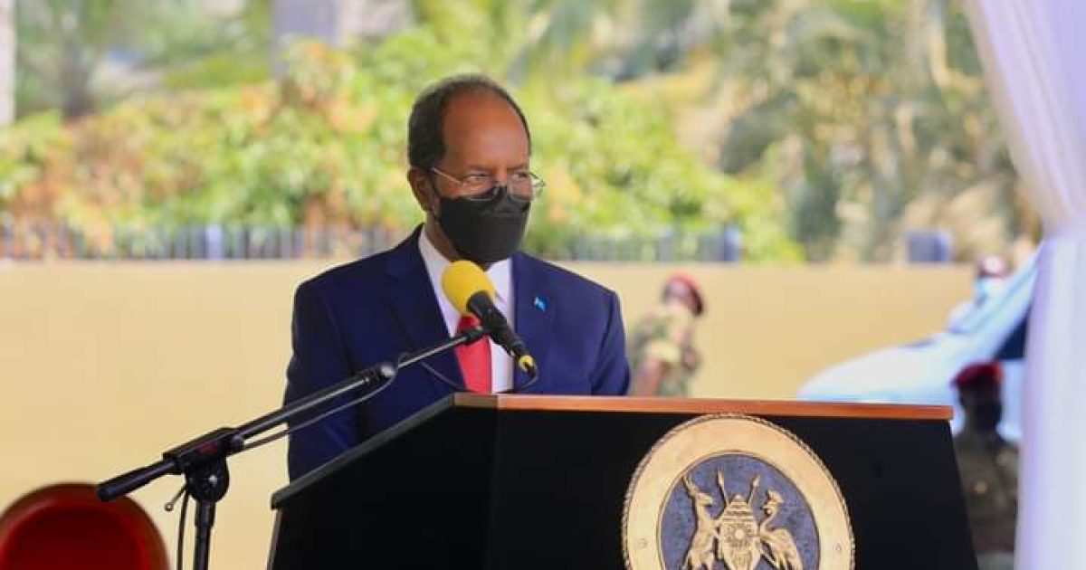 Madaxweyne Xasan Sheekh Oo Ka Qeybgalay Furitaanka Madasha Ganacsiga Soomaaliya iyo Uganda