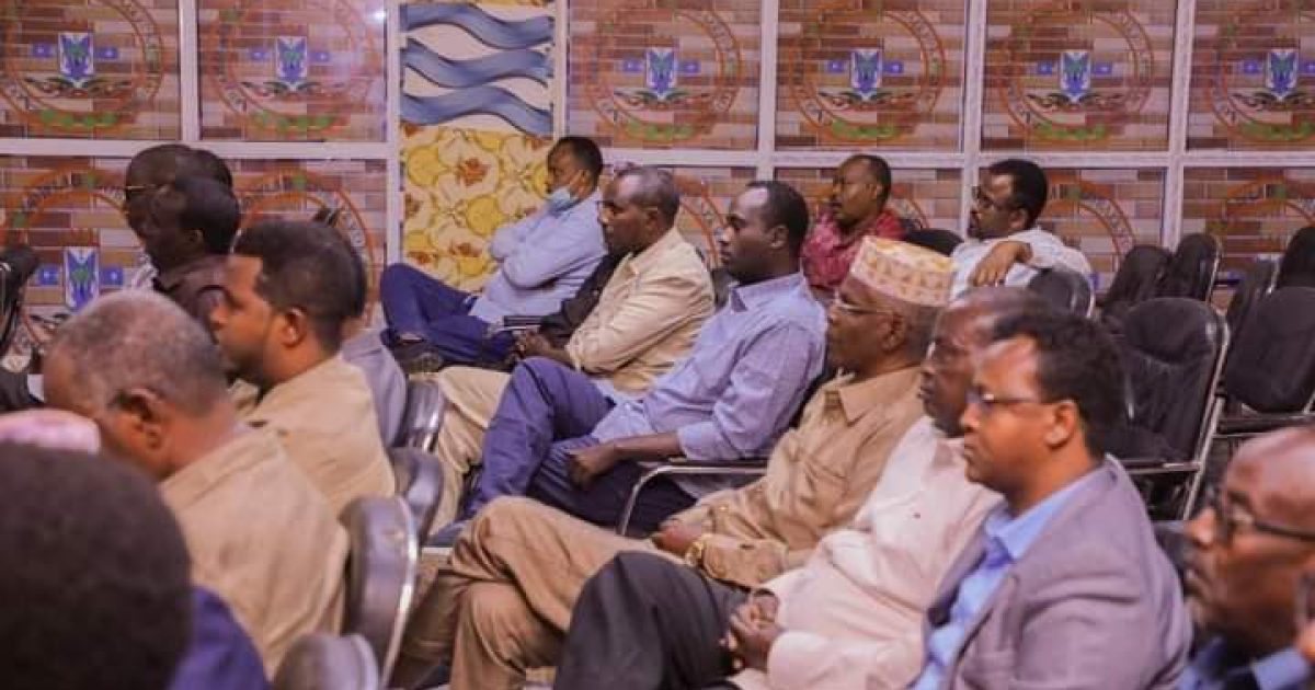 Wasiirka Arrimaha Gudaha Galmudug Oo Baarlamaanka Horgeeyay Sharci Muhiim Ah