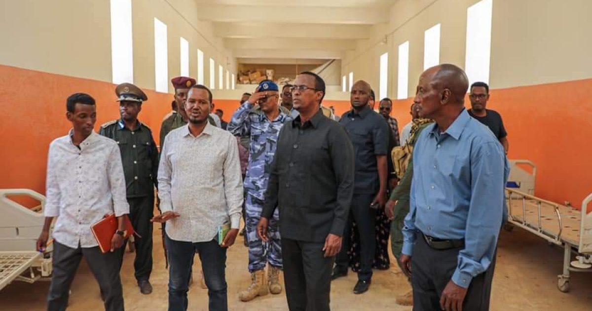 Madaxweynaha Hirshabeelle Oo Booqday Isbitaalka Guud ee Beledweyne ” SAWIRRO”