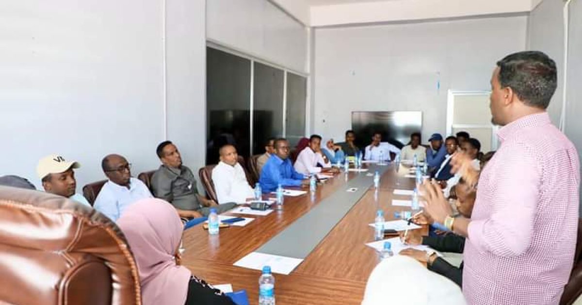 Maamulka Gobolka Banaadir oo kulan kayeeshay tayada waxbarashada