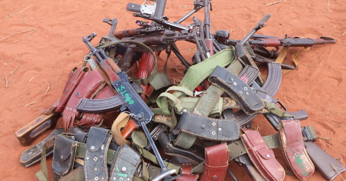 Ciidanka xoogga oo soo bandhigay hub ay Ka furteen Argagixisada