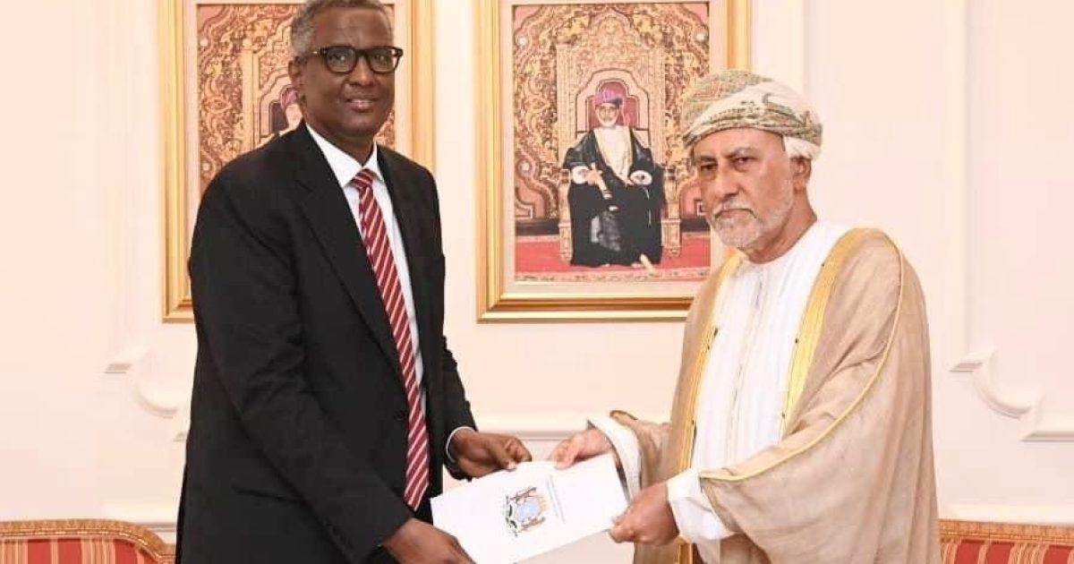 Ergayga gaarka ah ee gurmadka abaaraha oo la kulmay Suldaanka Dawladda Cumaan