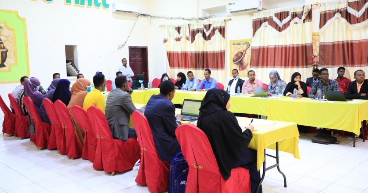 Xafiiska Xalka Waara oo kulan la qaatay ganacsatada Jubbaland