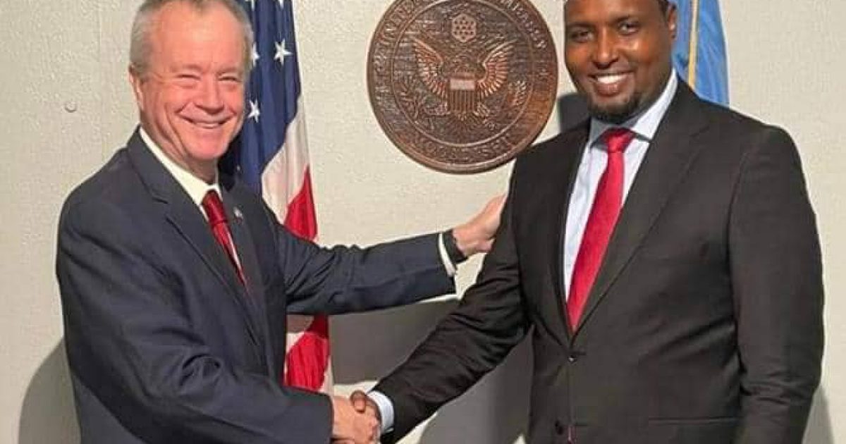 Wasiirka Qorsheynta Soomaaliya Oo  Kulan La Qaatay Safiirka Mareykanka