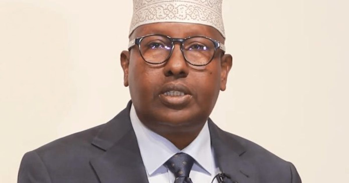 Wasiir Fiqi” Waxaan uga digayaa maleeshiyada Al-shabaab in aysan carqaladeyn arrimaha gargaarka”