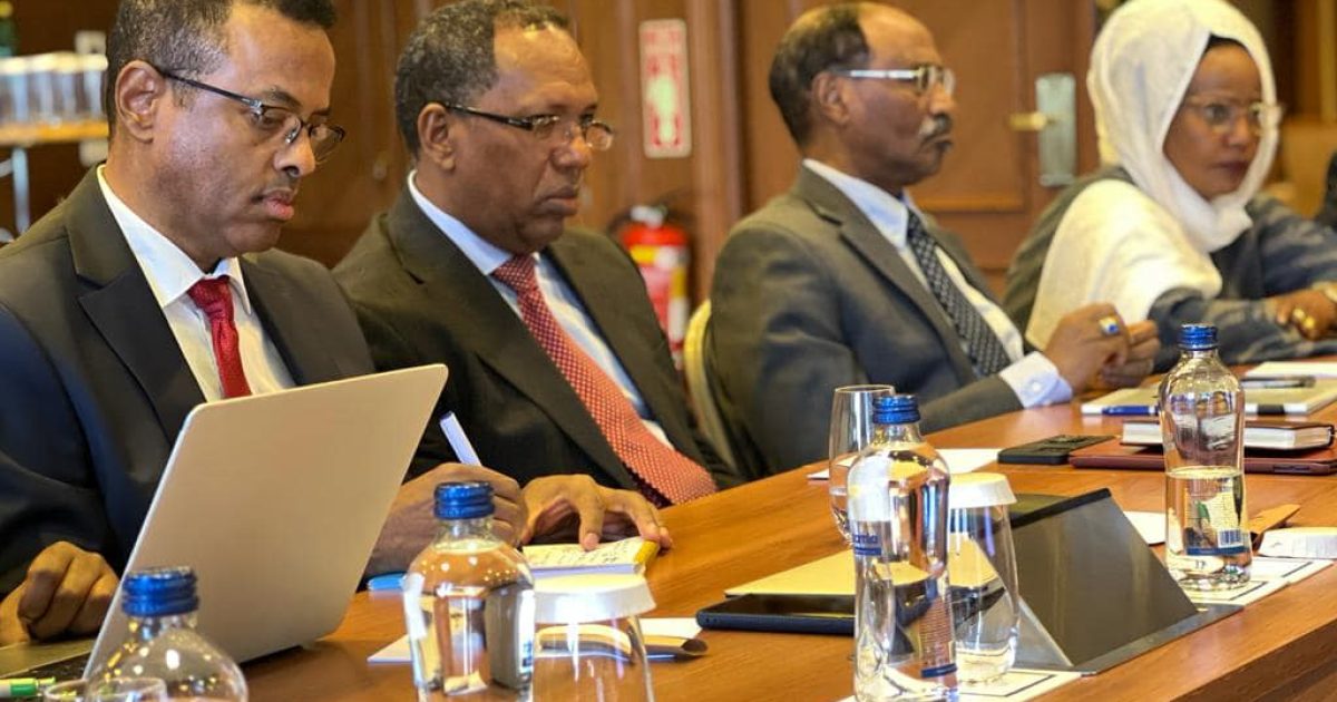 Wasiirka maaliyadda XFS oo Turkiga kaga qeyb galay shirka dhammaystirka deyn cafinta Soomaaliya.