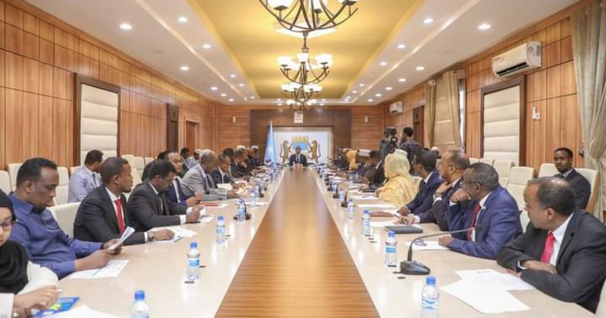 RW Xamse oo guddoomiyay Shirka Golaha Wasiiradda