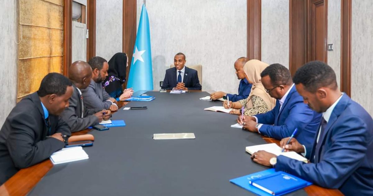 Ra’iisul Wasaare Xamse Oo Xafiiskiisa Ku Qaabilay Hay’adda IOM