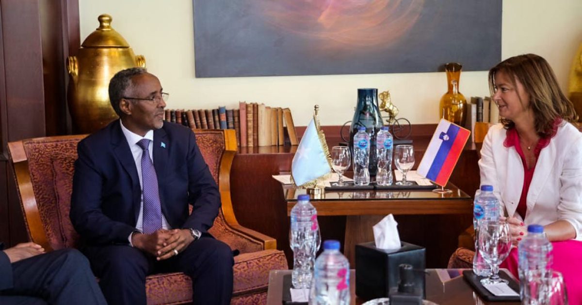 Wasiirka arrimaha dibedda oo kulan la qaatay Ra’iisulwasaare ku xigeenka dalka Slovenia iyo madax kale.