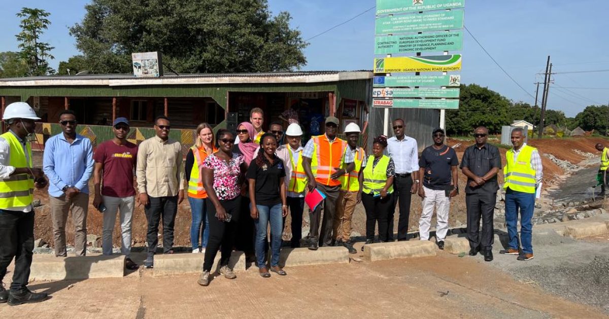 Hawl-wadeenno ka tirsan Wasaaradda Qorshaynta Oo Tababar Ugu Furmay Magaalada Kampala “SAWIRRO”