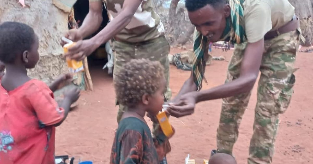 Ciidanka xoogga dalka oo deeq rashiin ah gaarsiiya degaanada laga xoreeyay argagixisada