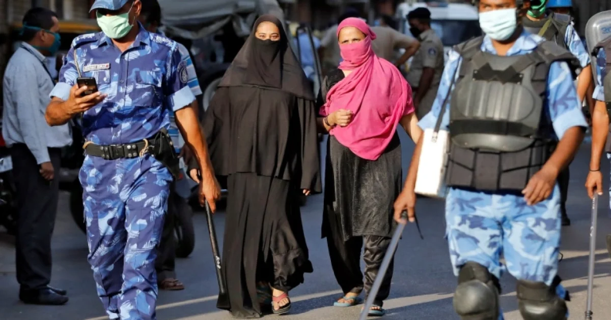 Xukuumadda Hindiya oo mamnuucday Ururada Islaamiga ah