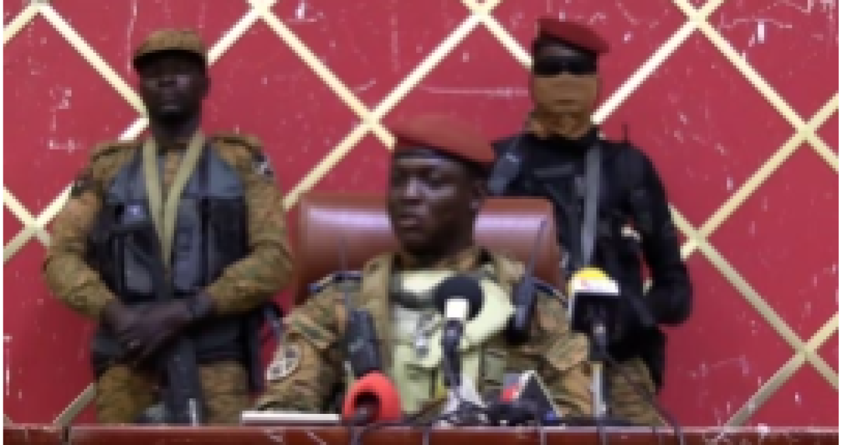 Hawlgalka ECOWAS oo la kulmay hogaamiyihii dhawaan afgambiga ka sameeyay Burkina Faso