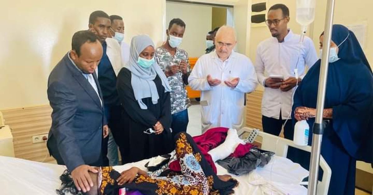 Wasiirka Caafimaadka XFS oo booqday dhaawacyadii laga keenay Baladweyne “SAWIRRO”