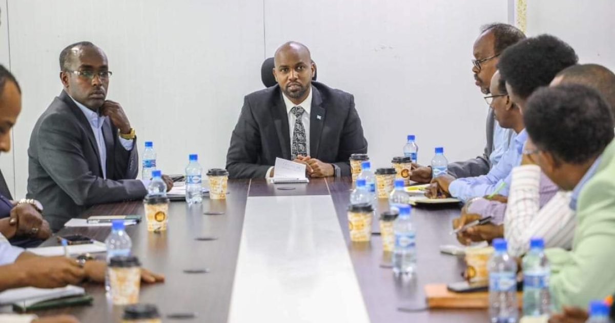 Xoghayaha Guud Ee G/Shacabka Oo Kulan La Qaatay Agaasime qeybeedyadad